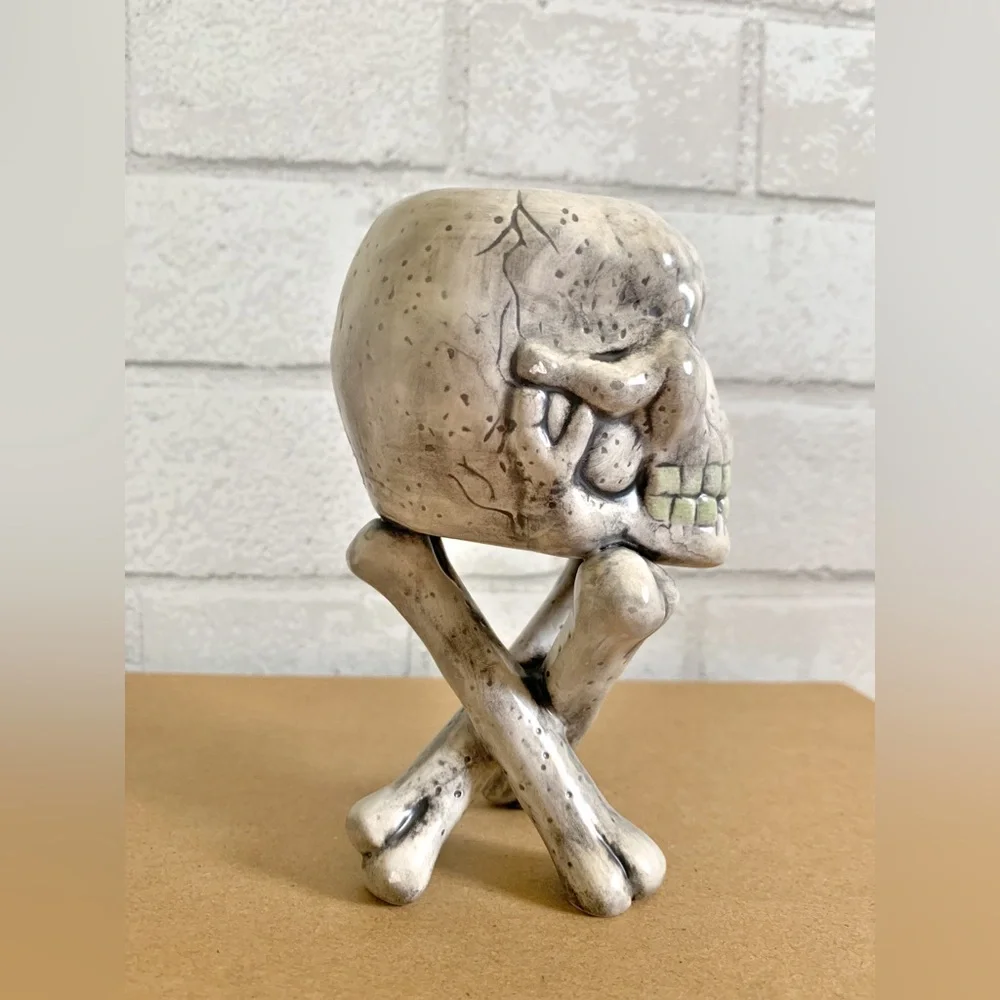 Russ Halloween Spooky Skull Tea light Small Candle Holder Decor